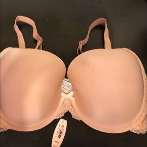 Victoria’s Secret 38DDD Dream Angels Bra Tan Lace